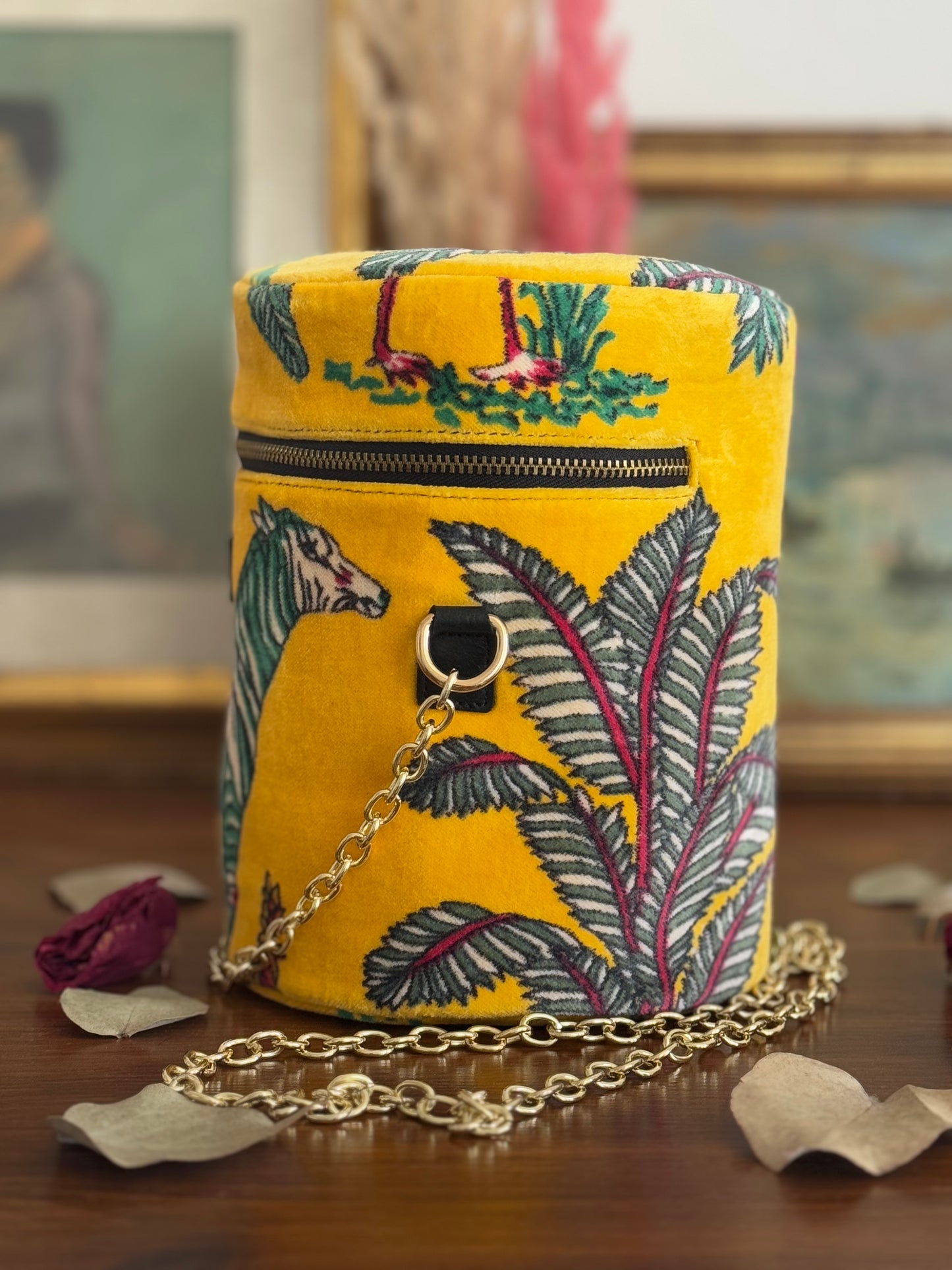 Velvet Bucket-bag