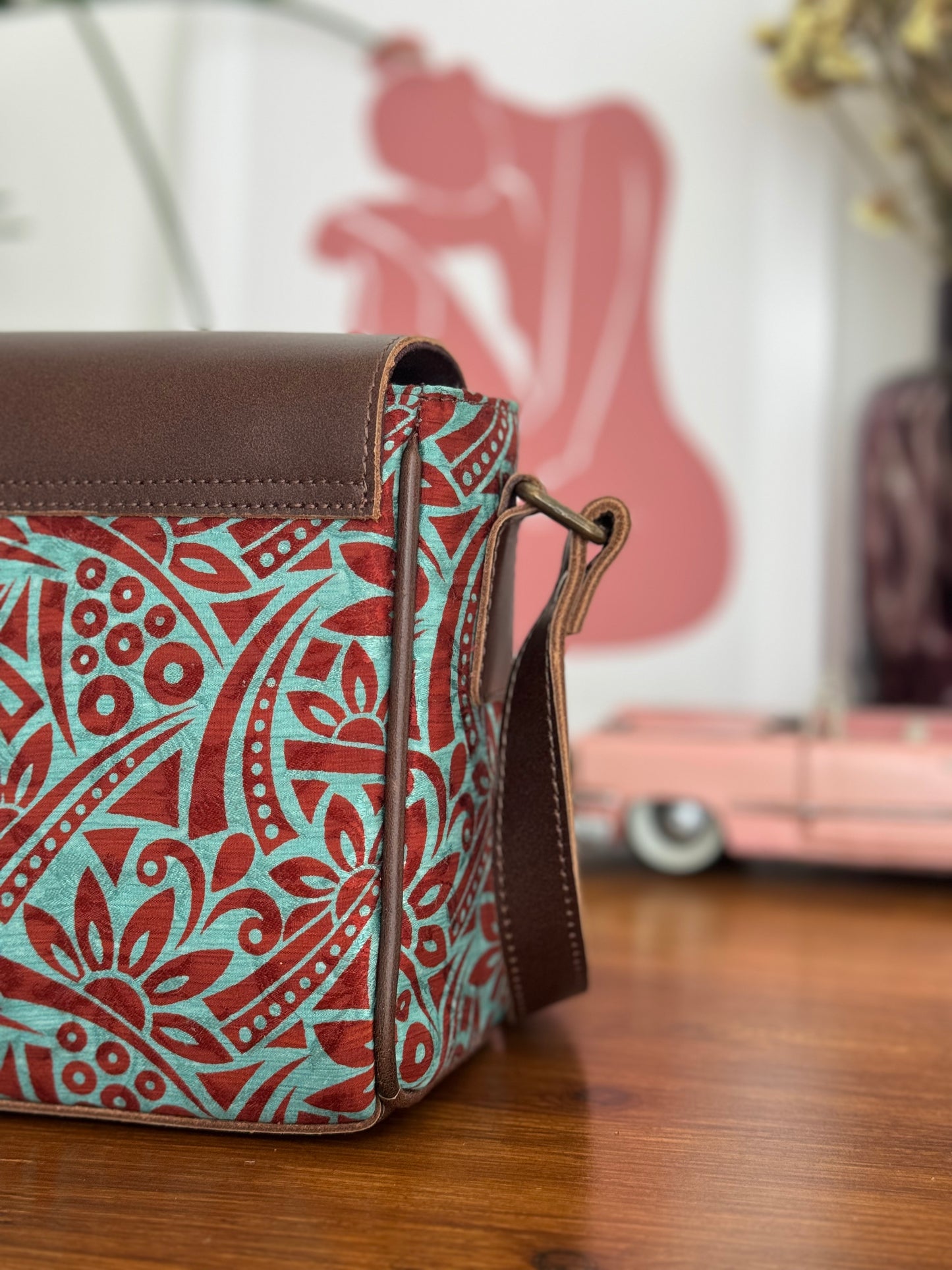 Caterina - Light Blue & Brown