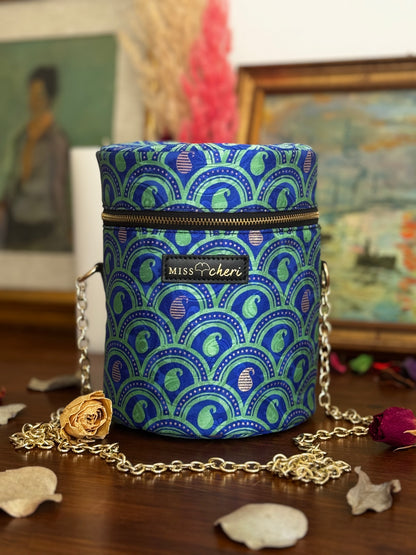Silk Bucket-bag
