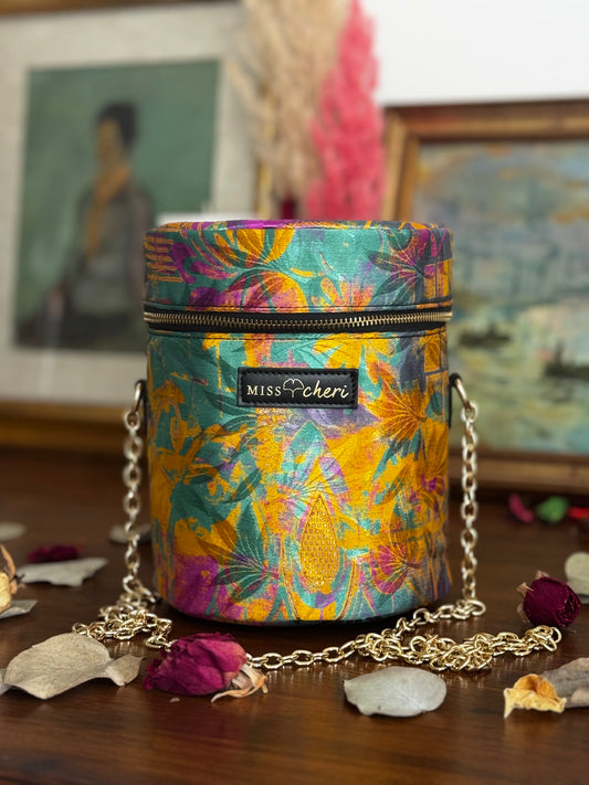 Silk Bucket-bag